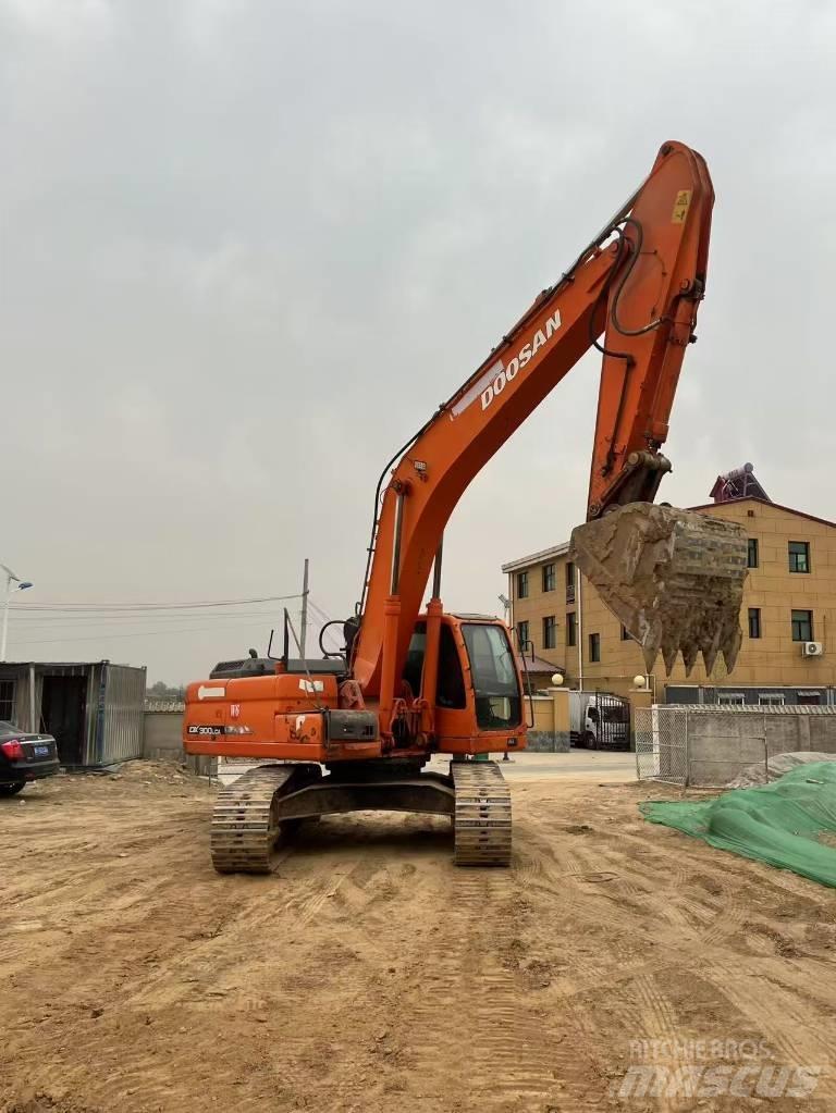 Doosan DX300LCA Koparki gąsienicowe