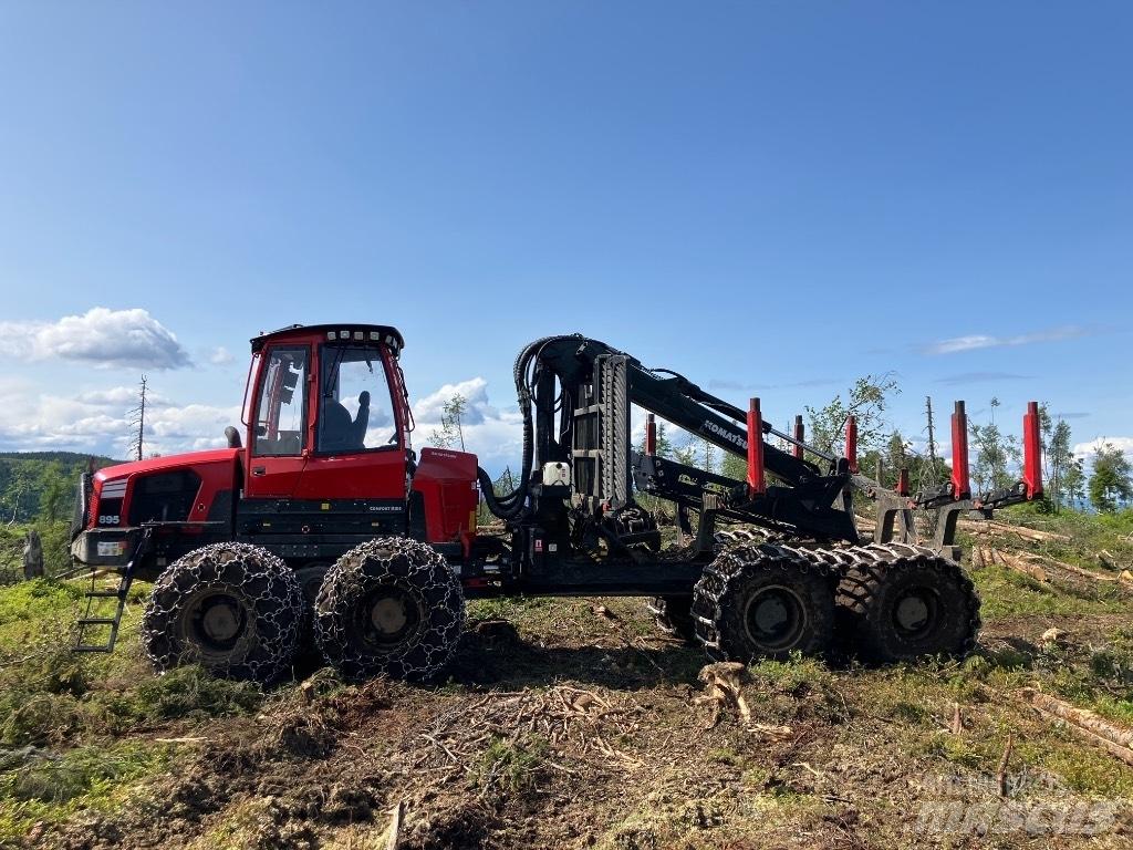 Komatsu 895 Forwardery