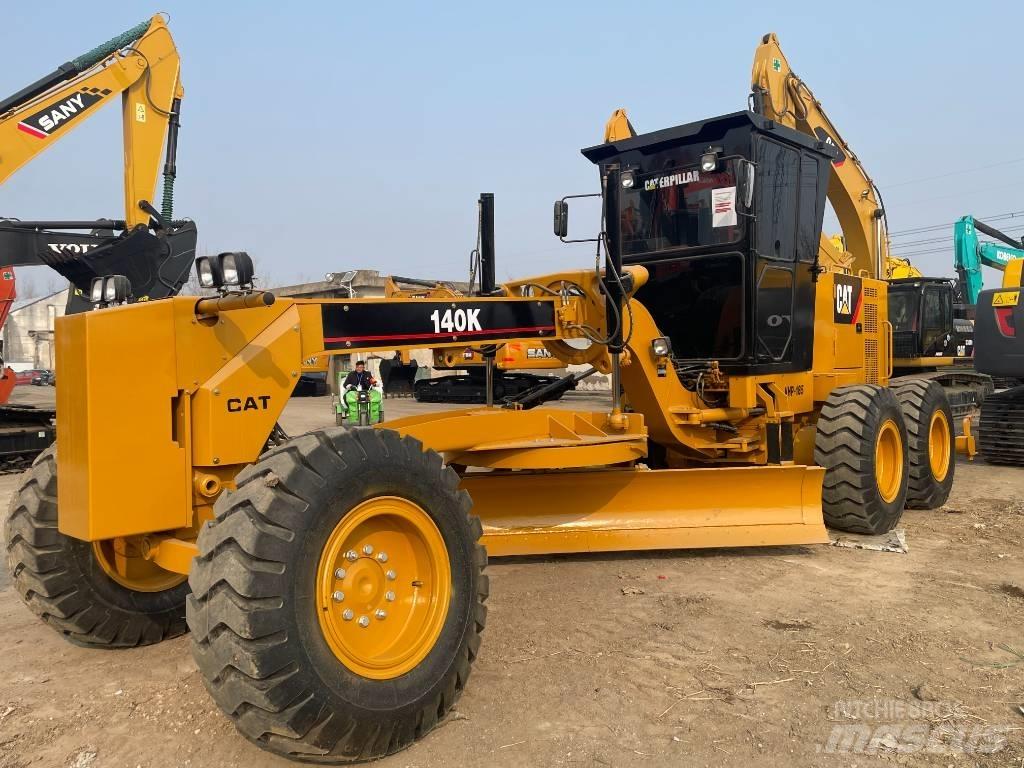 CAT 140 K Równiarki