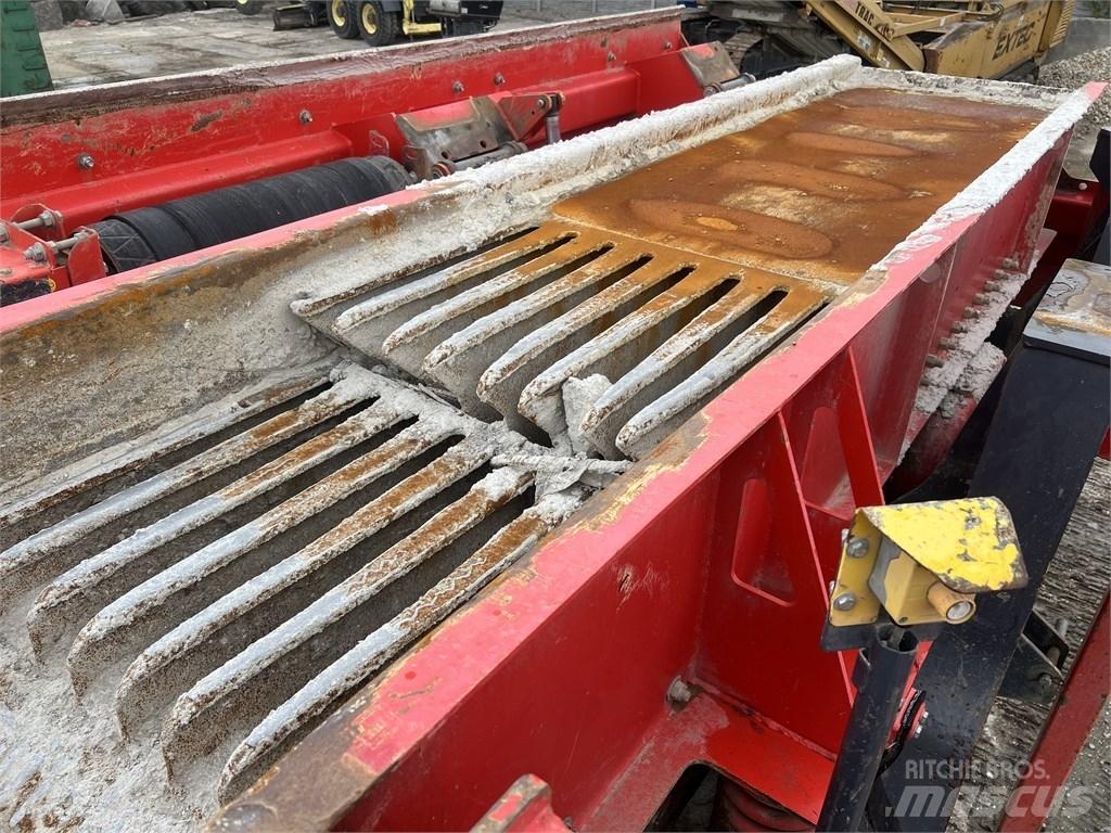 Sandvik QJ 241 Kruszarki
