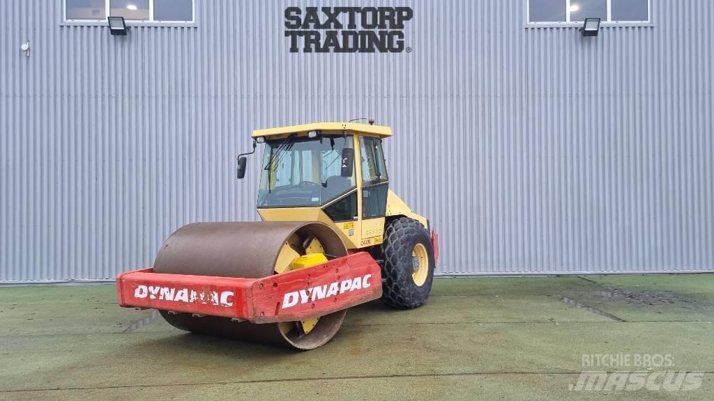 Dynapac CA302D, Vält Walce jednobębnowe