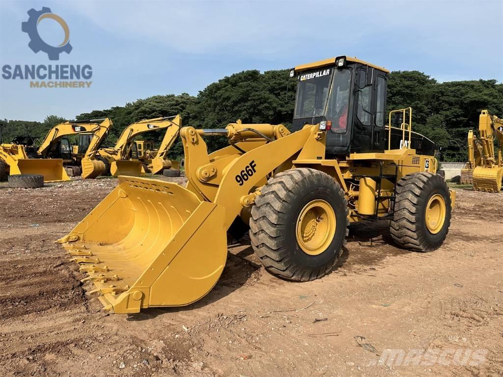CAT 966 F Ładowarki kołowe