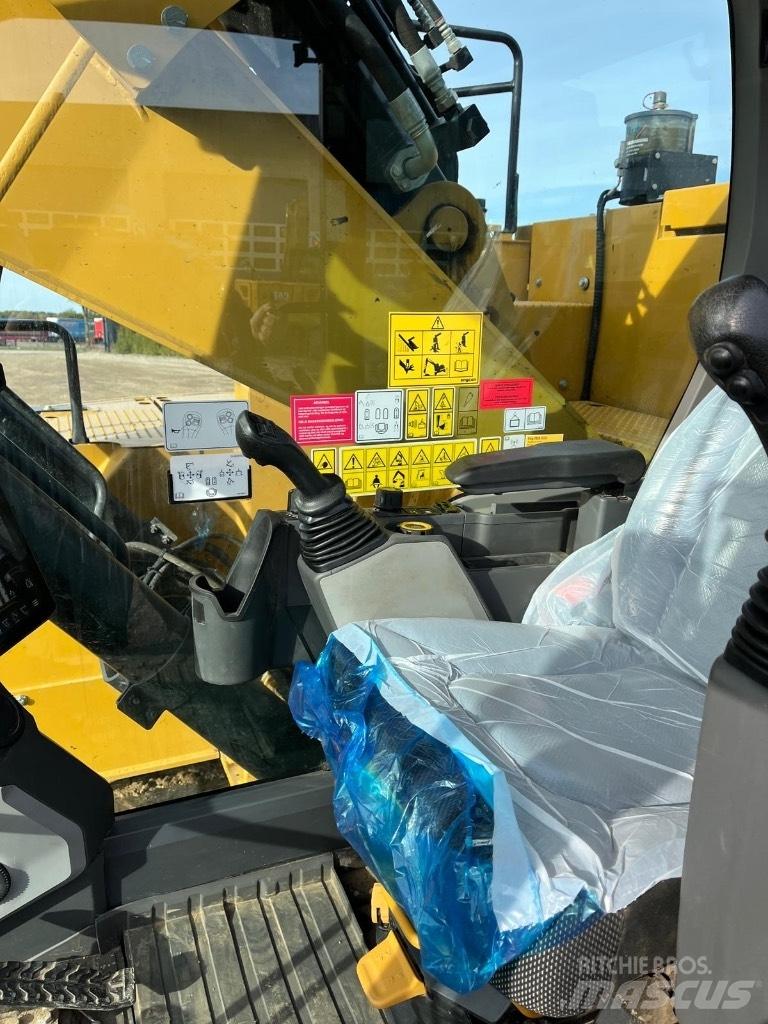 CAT 325 Koparki gąsienicowe