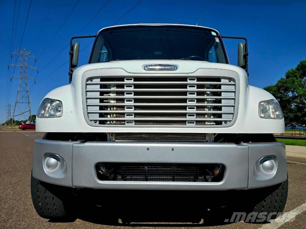 Freightliner M 106 Wywrotki