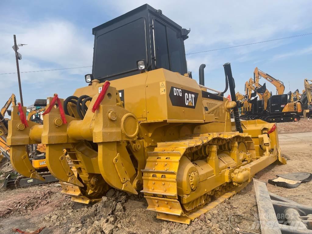 CAT D 7 G Spycharki gąsienicowe