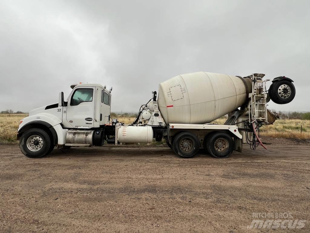 Kenworth T 880 Inne
