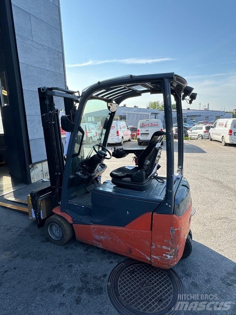 Toyota 8FBE20T Wózki elektryczne