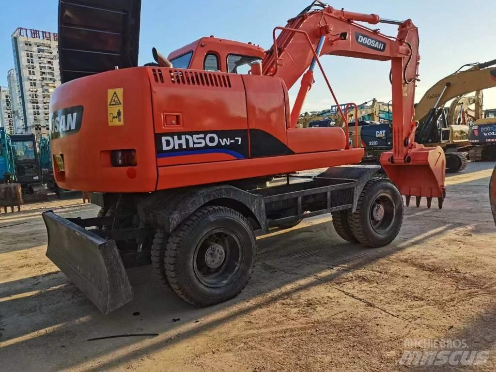 Doosan 150 W-7 Koparki kołowe