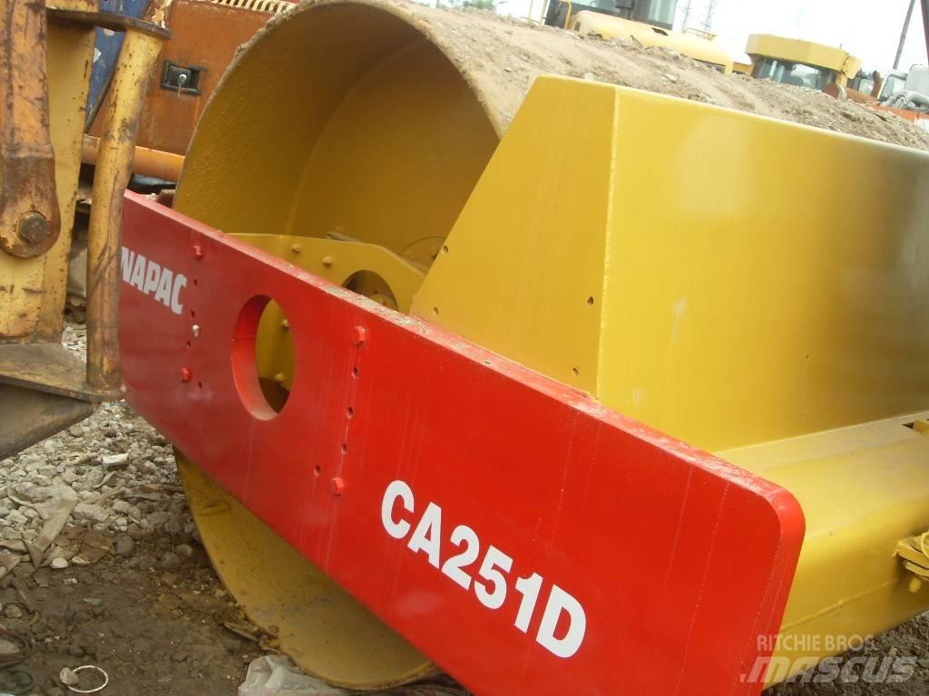 Dynapac CA 251 D Walce jednobębnowe
