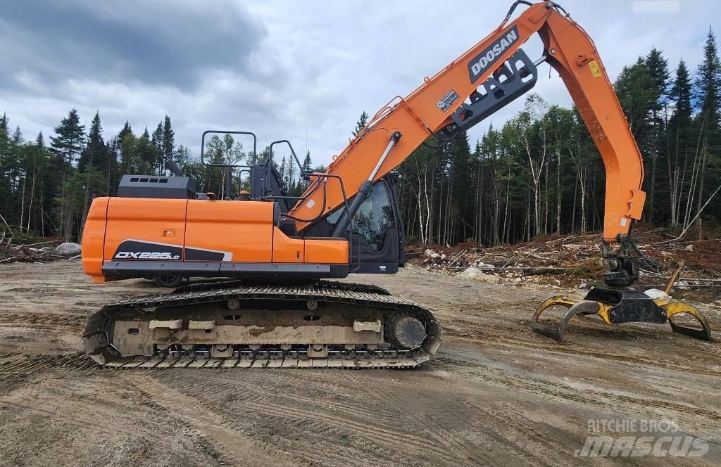 Doosan DX 225 LC-5 Koparki gąsienicowe