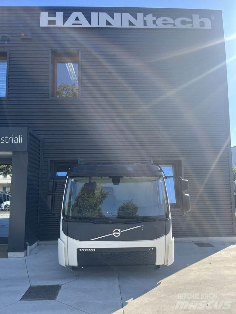 Volvo Day Cab Kabiny i wnętrze