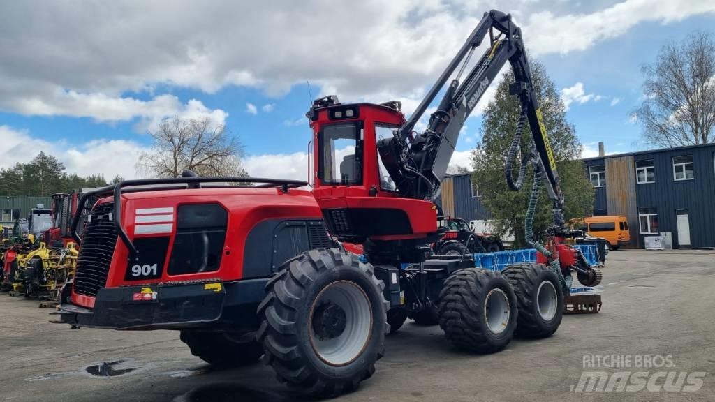 Komatsu 901 Harwestery