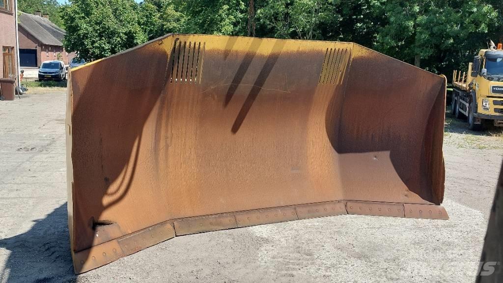 CAT D9T Spycharki gąsienicowe