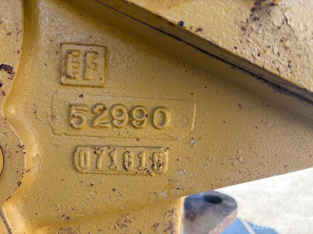 CAT D 6 T LGP VPAT Spycharki gąsienicowe