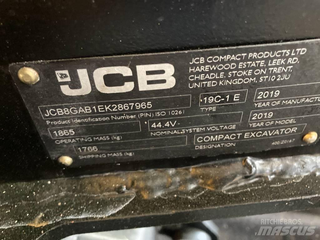 JCB 19 C-IE Minikoparki