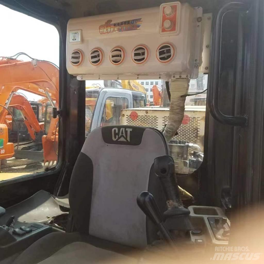 CAT 304 C CR Minikoparki