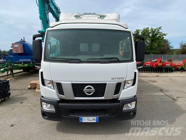 Nissan NT500 Pick-upy / Pojazdy z otwieranymi burtami