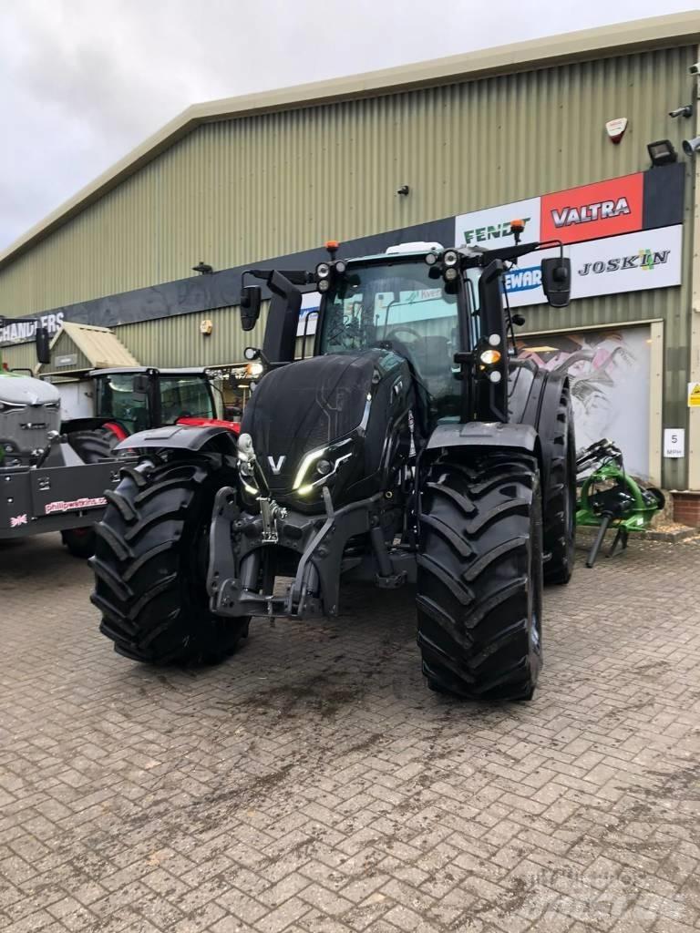 Valtra T235V Ciągniki rolnicze