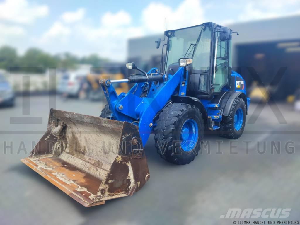 CAT 908 M Ładowarki kołowe