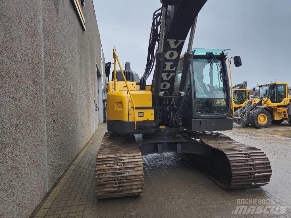 Volvo ECR 235 EL Koparki gąsienicowe