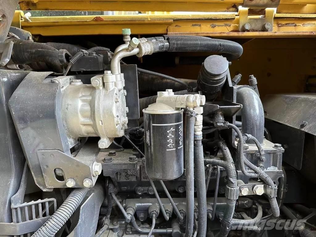 Komatsu PC70-8 Midikoparki  7t - 12t