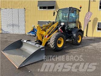 Komatsu WA80M-8 Ładowarki kołowe