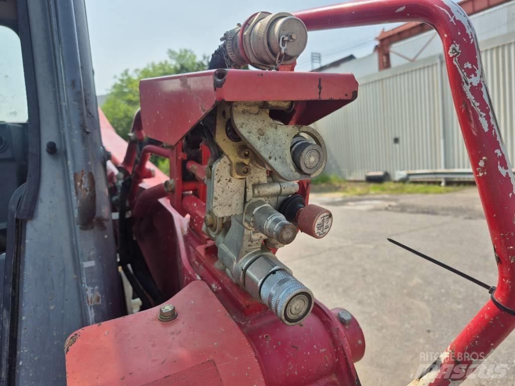 Takeuchi TL12 Ładowarki burtowe