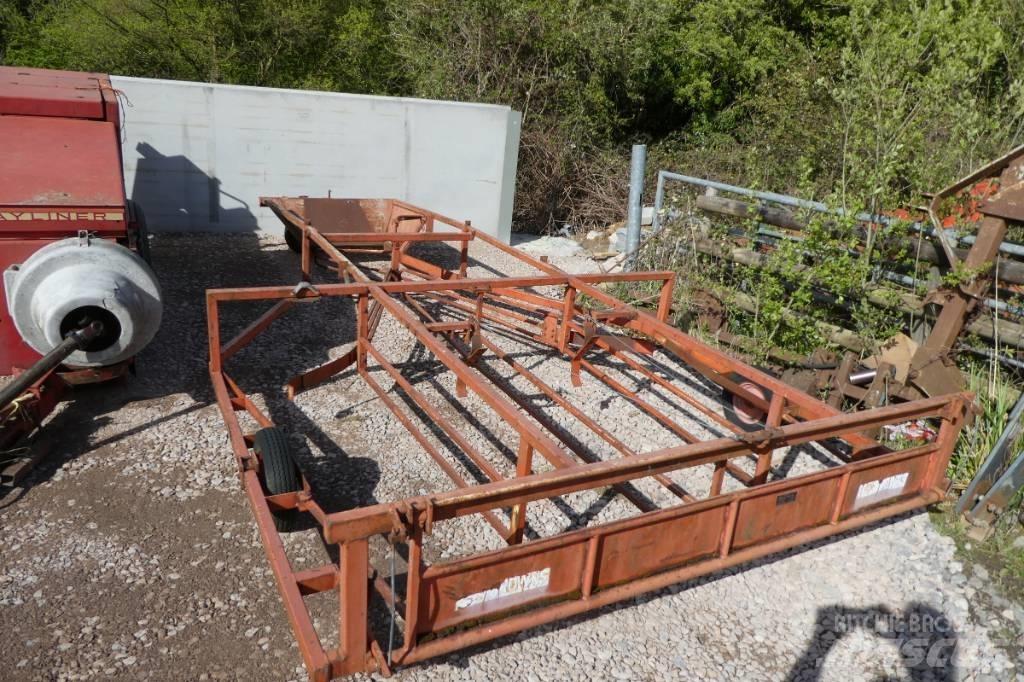 Brown bale sledge Ciągnikowe żniwiarki pokosowe