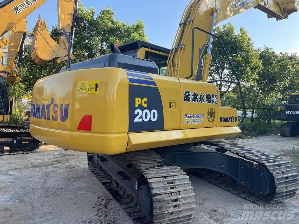 Komatsu PC 200-8 Koparki gąsienicowe