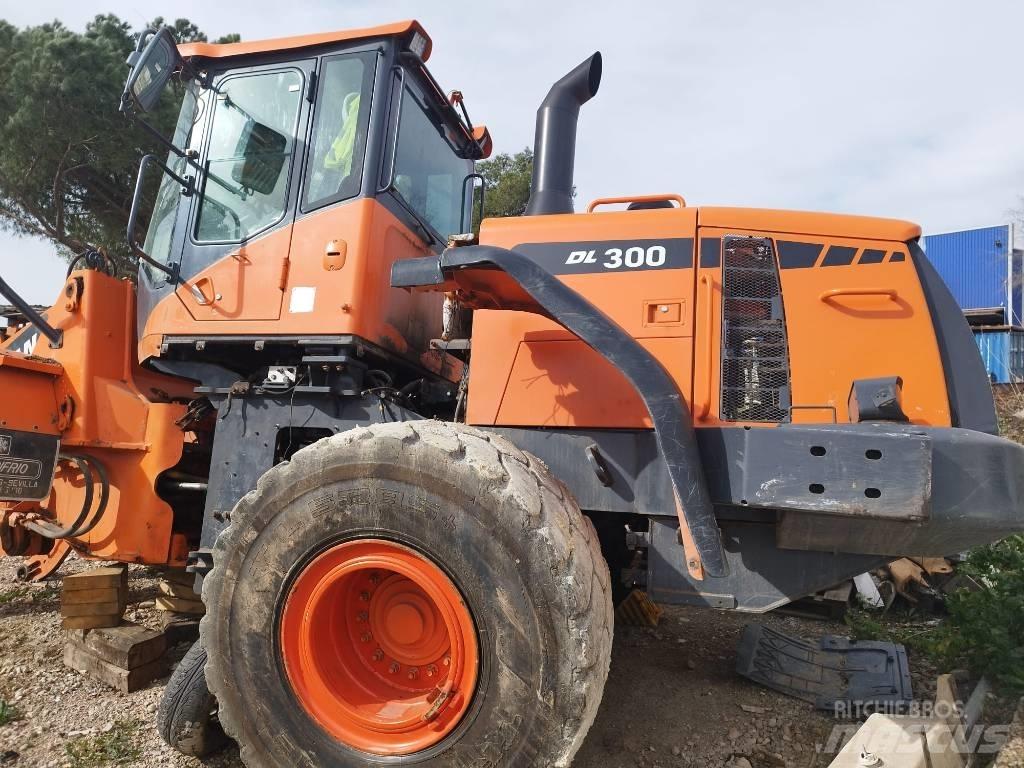 Doosan DL 300-3 Ładowarki kołowe