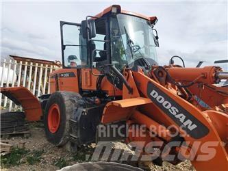 Doosan DL 300-3 Ładowarki kołowe
