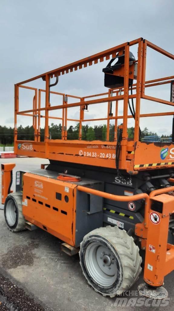 SkyJack SJ 6832 RTE Podnośniki nożycowe