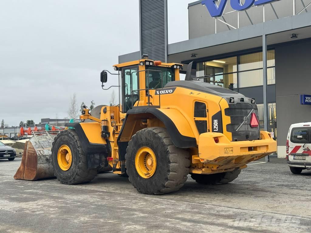 Volvo l 250 H Ładowarki kołowe