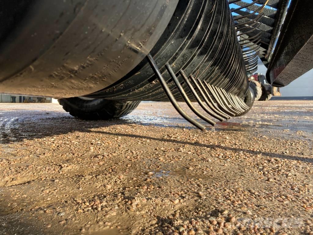 CASE RB465 Prasy zwijające