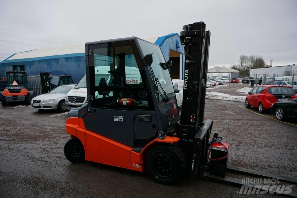 Toyota 8FBMT50 Wózki elektryczne