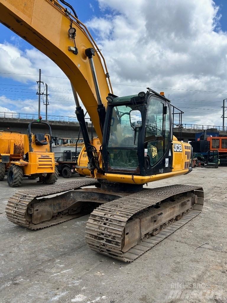JCB JS 220 LC Koparki gąsienicowe