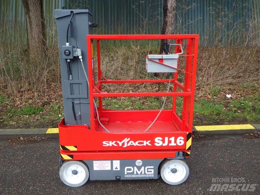 SkyJack SJ16 Podnośniki masztowe