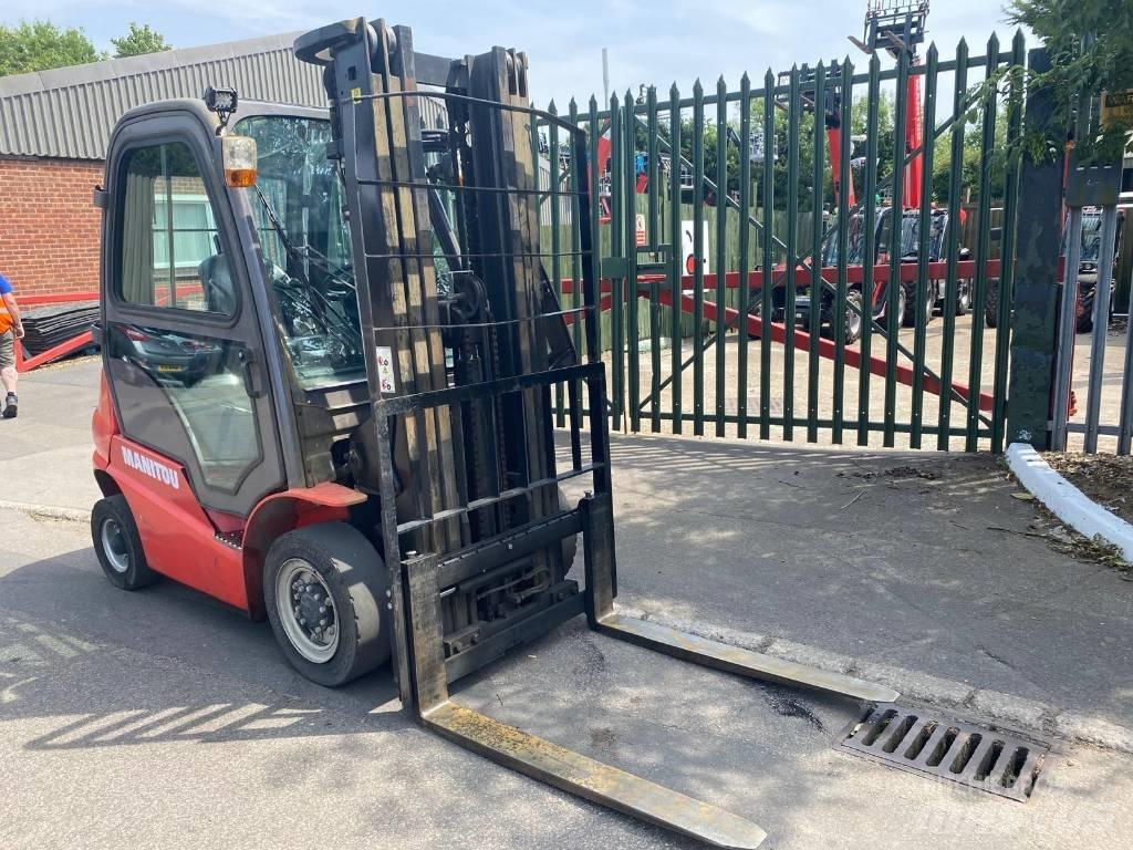 Manitou Mi25D Wózki Diesla