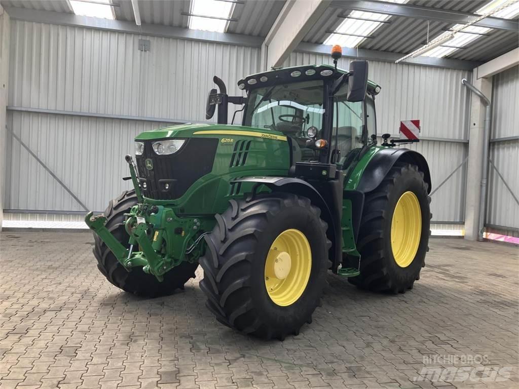 John Deere 6215R Ciągniki rolnicze