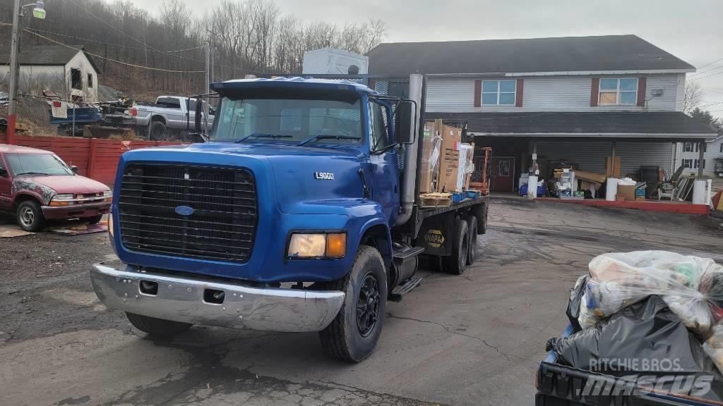 Ford F9000 Ciężarówki typu Platforma / Skrzynia