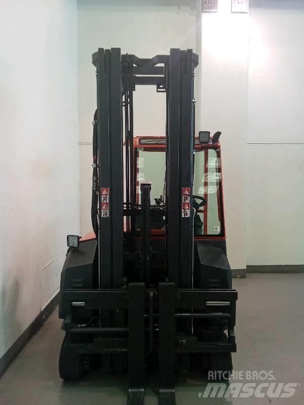 Combilift C 3000CBE Wózki elektryczne