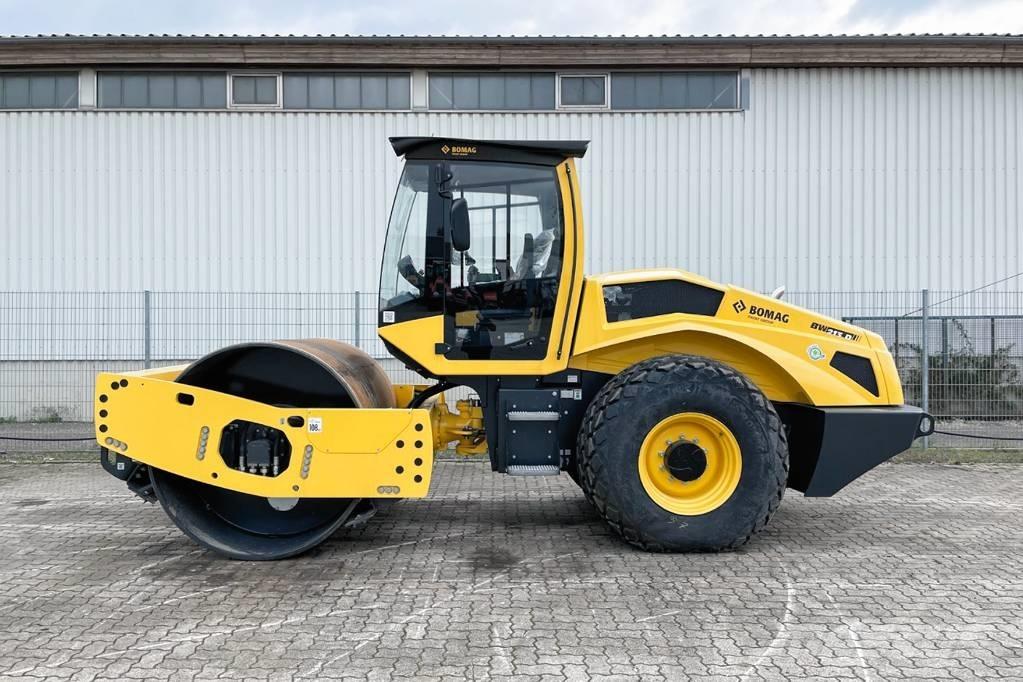 Bomag BW 213 D-5 Walce jednobębnowe