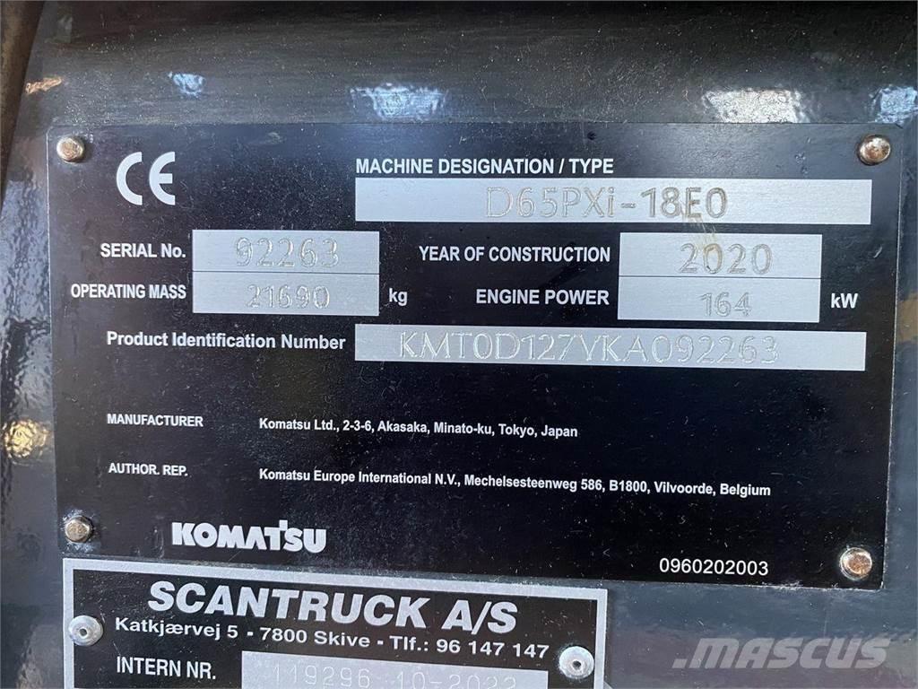 Komatsu D65PXI-18 Spycharki gąsienicowe