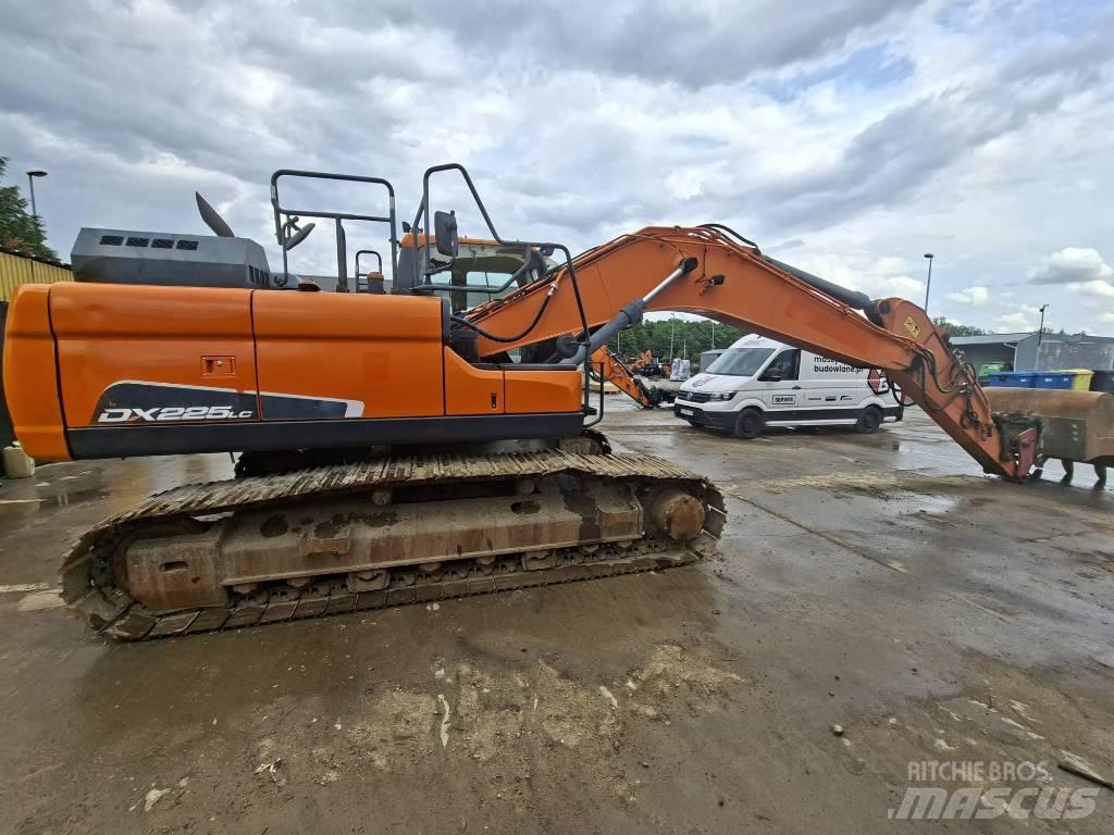 Doosan DX225LC-5 Koparki gąsienicowe