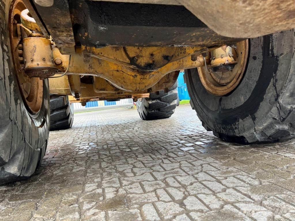 CAT 980B NVT Ładowarki kołowe