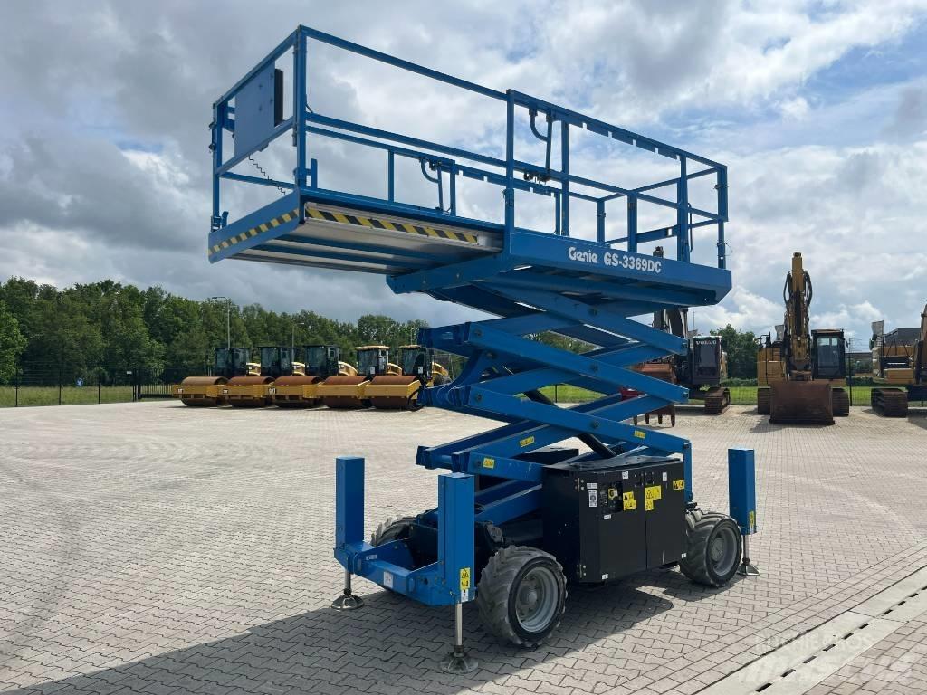 Genie GS 3369 DC Podnośniki nożycowe