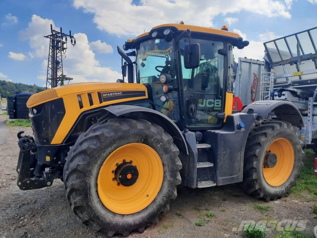 JCB Fastrac 4220 Ciągniki rolnicze