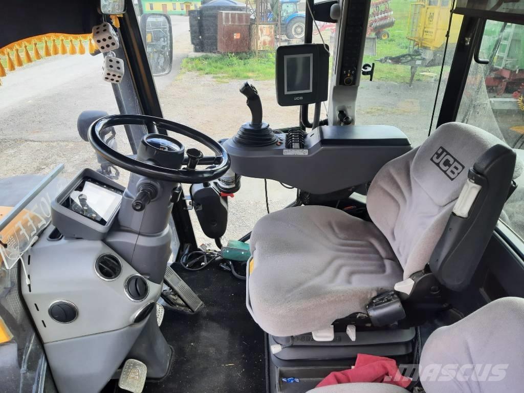 JCB Fastrac 4220 Ciągniki rolnicze