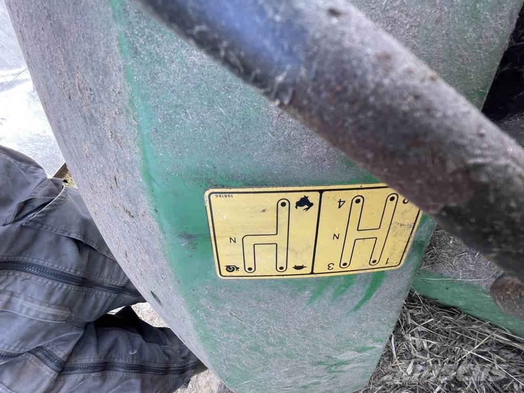 John Deere 5215 Ciągniki rolnicze