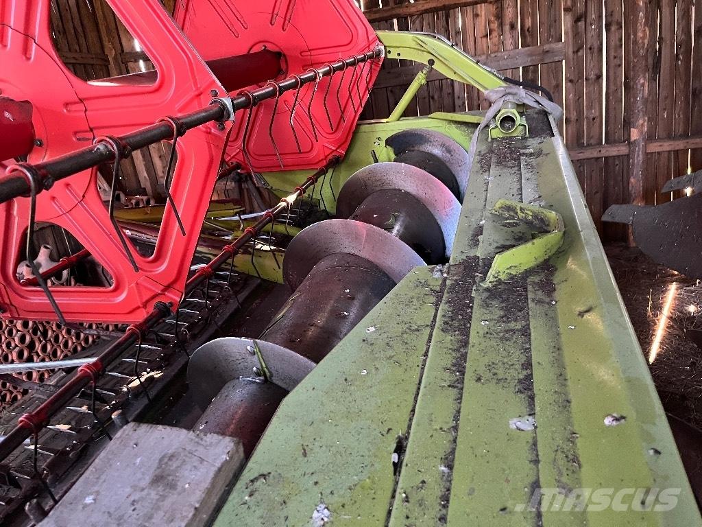 CLAAS Medion 310 Kombajny zbożowe